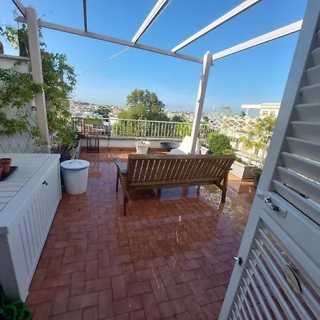 Rooftop And Privacy Over Trastevere Roma